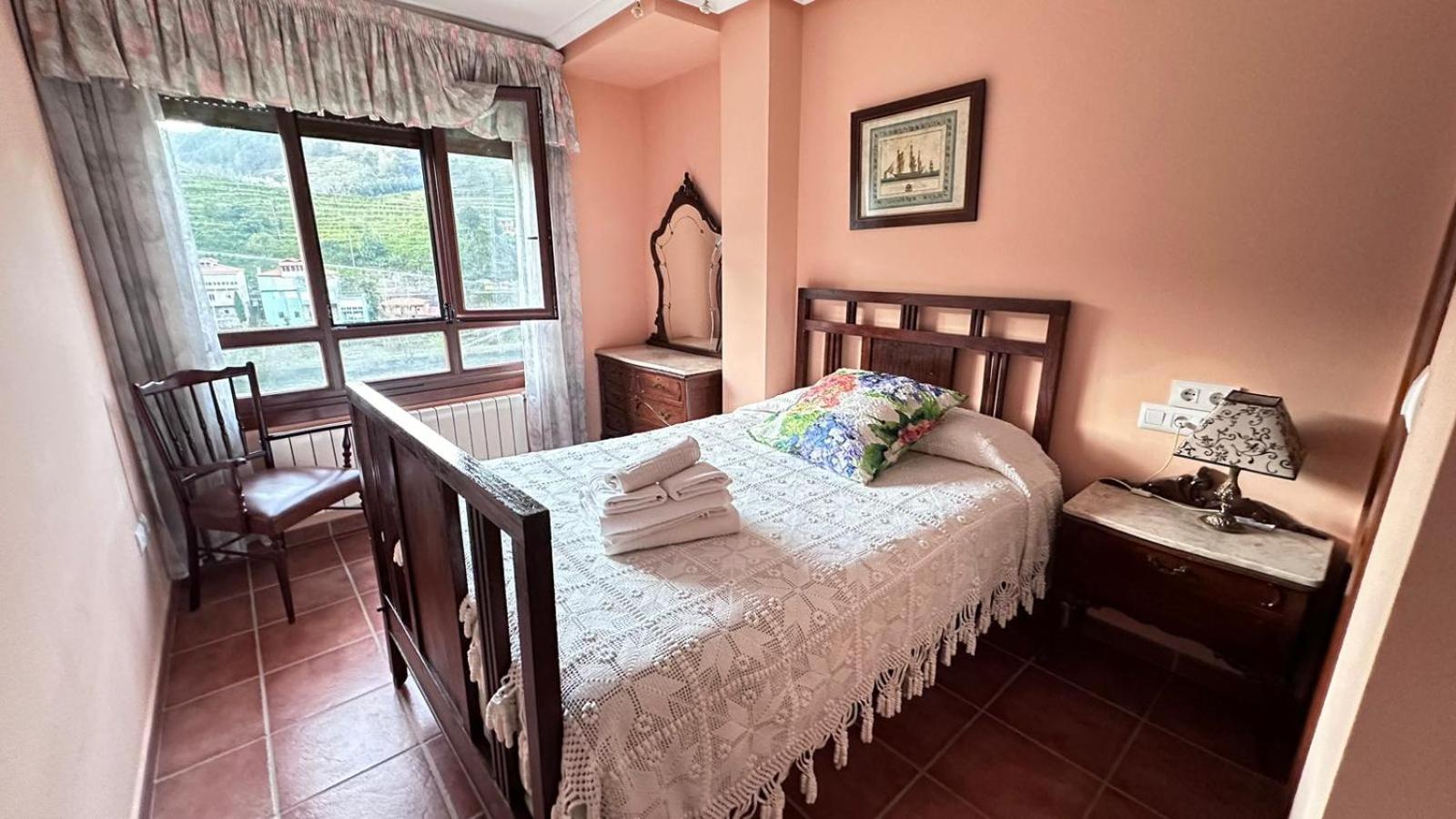 Casa Alpargateiro Guest House Os Peares Екстериор снимка