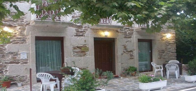 Casa Alpargateiro Guest House Os Peares Екстериор снимка