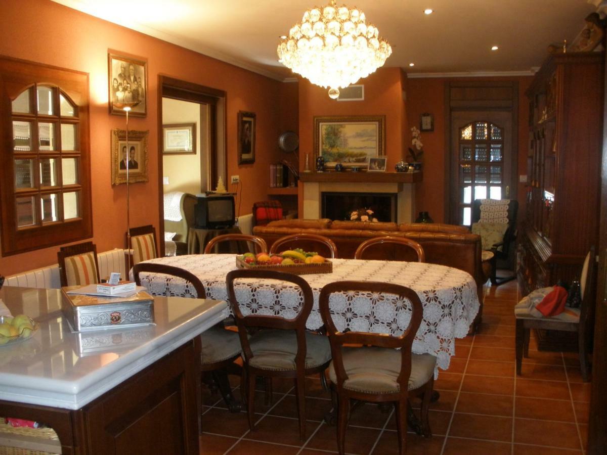Casa Alpargateiro Guest House Os Peares Екстериор снимка